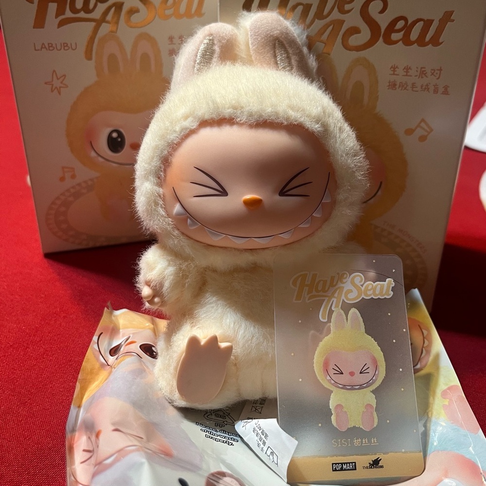 The Monsters LABUBU Have a Seat Dada (Yellow)